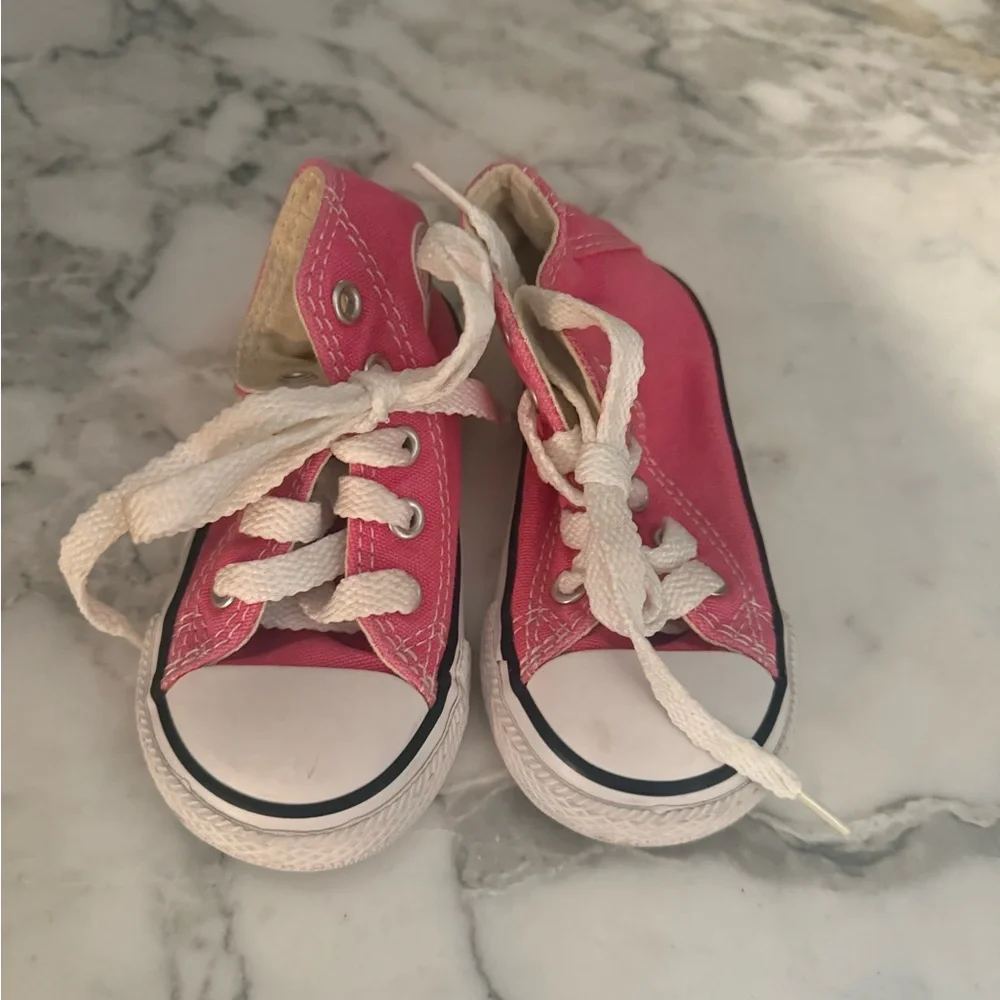 $20 ADD ON 5C Converse high‎ top chuck Taylor girls pink VANS